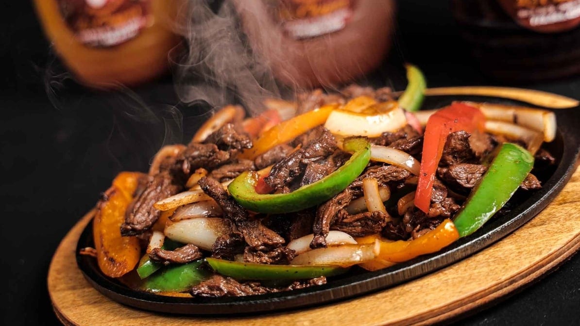 Fajitas De Res / Beef Fajitas.
