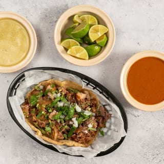Taco De Carnitas / Pork Taco